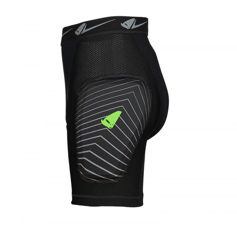 Suusad.ee » UFO Padded Shorts Atrax with Lateral and Back Protection Black